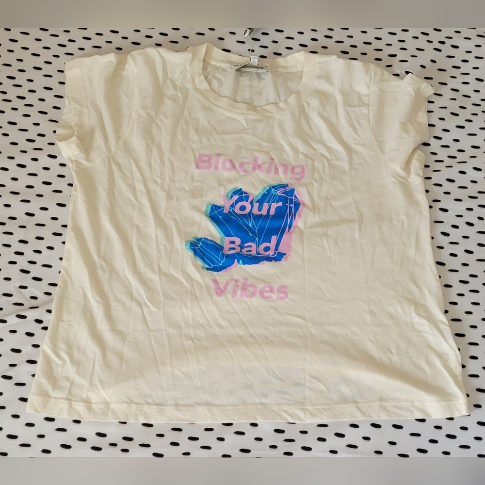 Wildfox blocking your bad vibes shirt size L